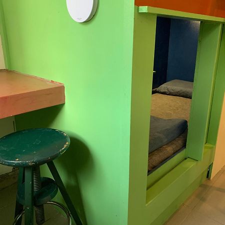 Bestow Capsule Hostel Kuala Lumpur Ngoại thất bức ảnh